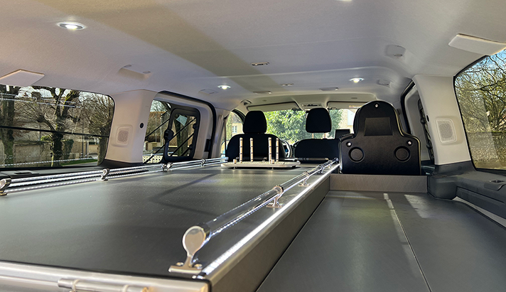 corbillard ford transit - collet